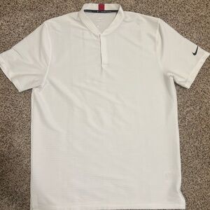 Nike Tiger Woods TW Men’s Large Blade Golf Polo